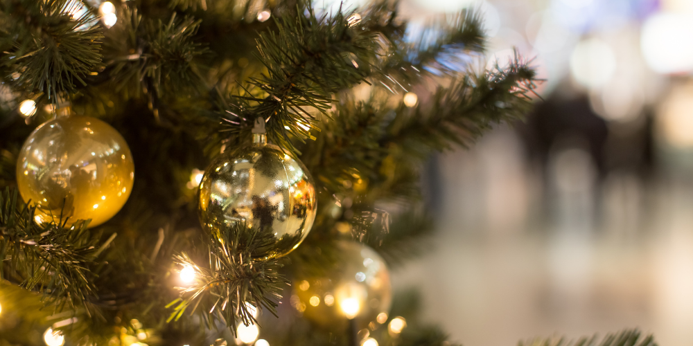 Як створити святкову атмосферу з допомогою різдвяних композицій.