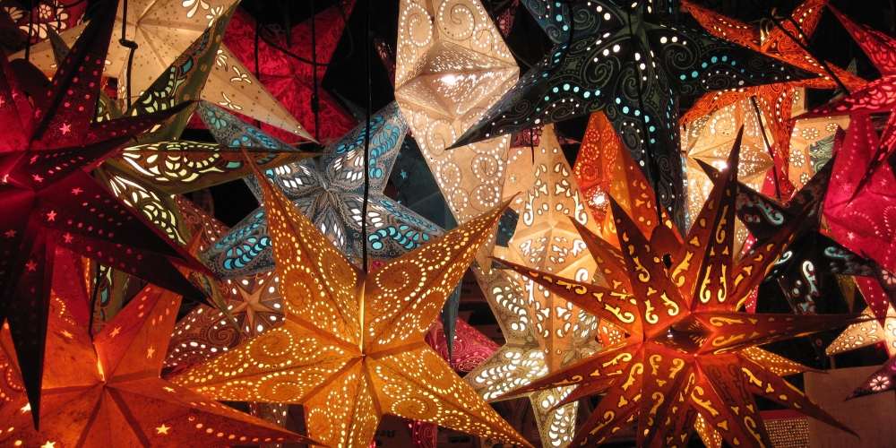 Ідеї для прикрашання ялинки в стилі мінімалізм